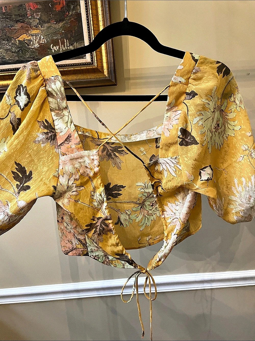H&Medium Floral Crop Top in Yellow & Pink Size Medium